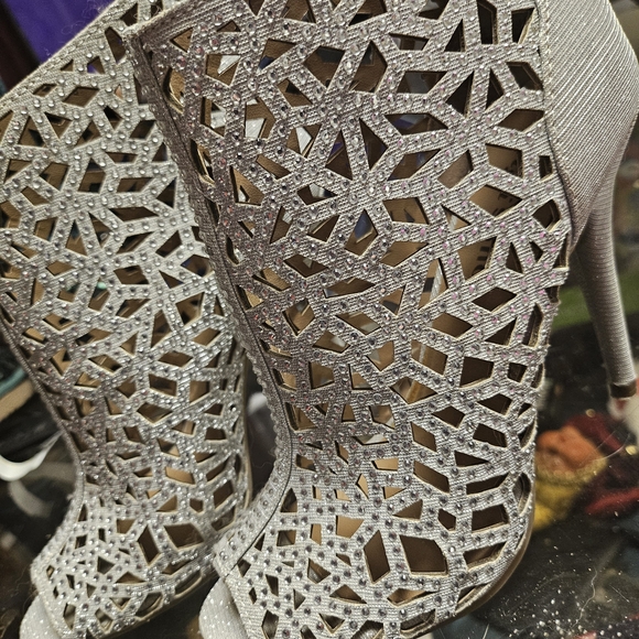 Zigi Soho Shoes - Zigi Soho Silver Cutout Heels